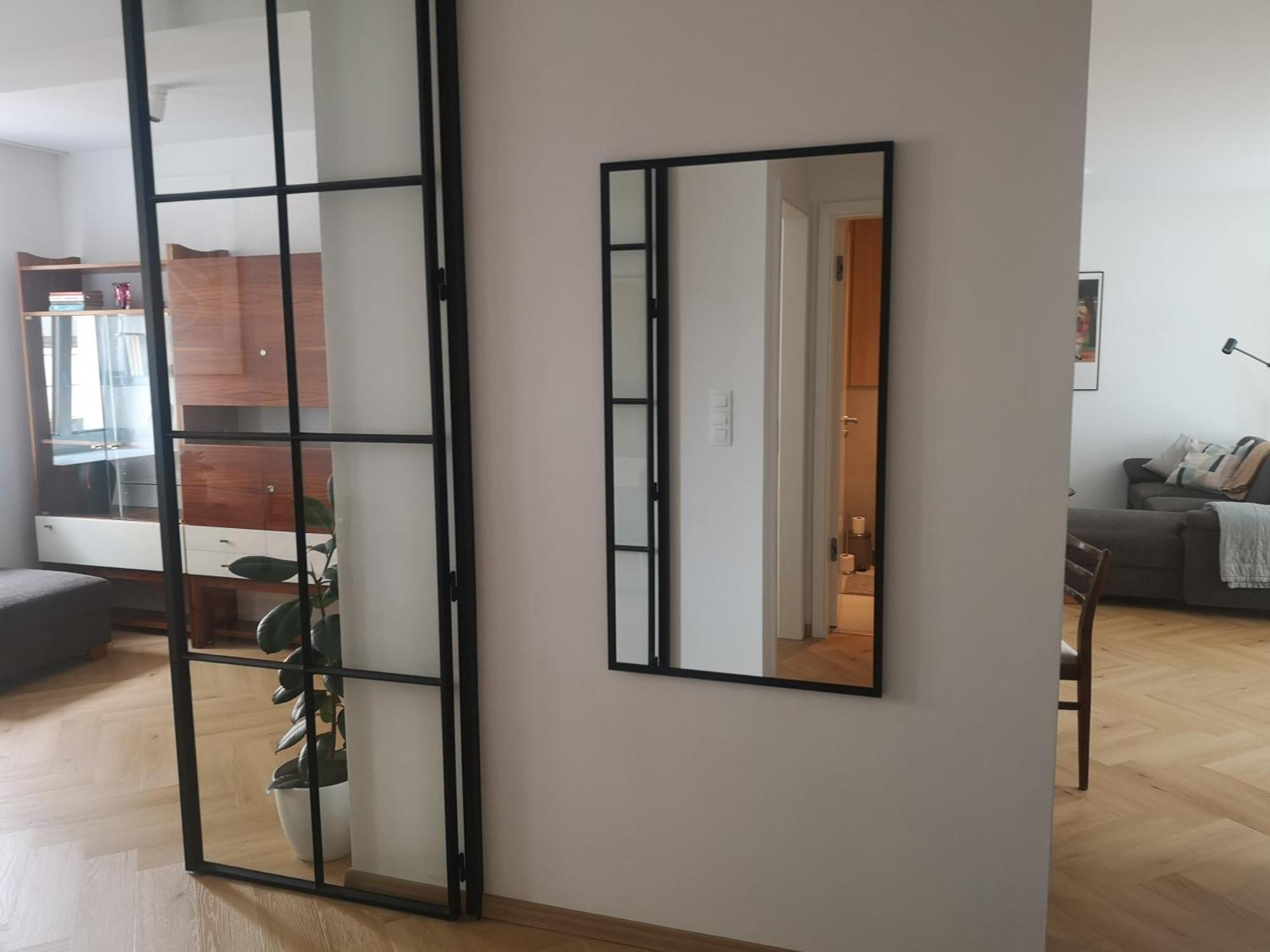 Beautiful New Apt In Old Town Near Train Station - Free Parking Μπρατισλάβα Εξωτερικό φωτογραφία