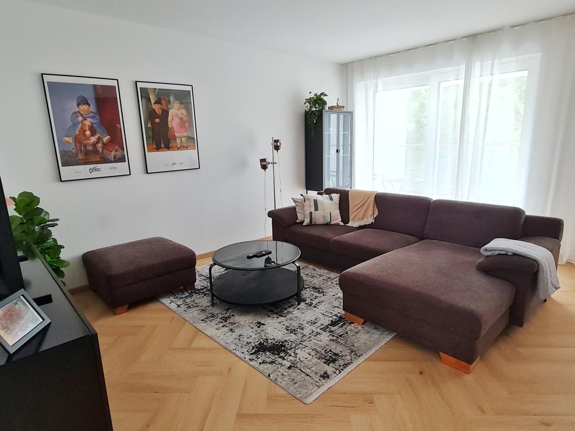 Beautiful New Apt In Old Town Near Train Station - Free Parking Μπρατισλάβα Εξωτερικό φωτογραφία