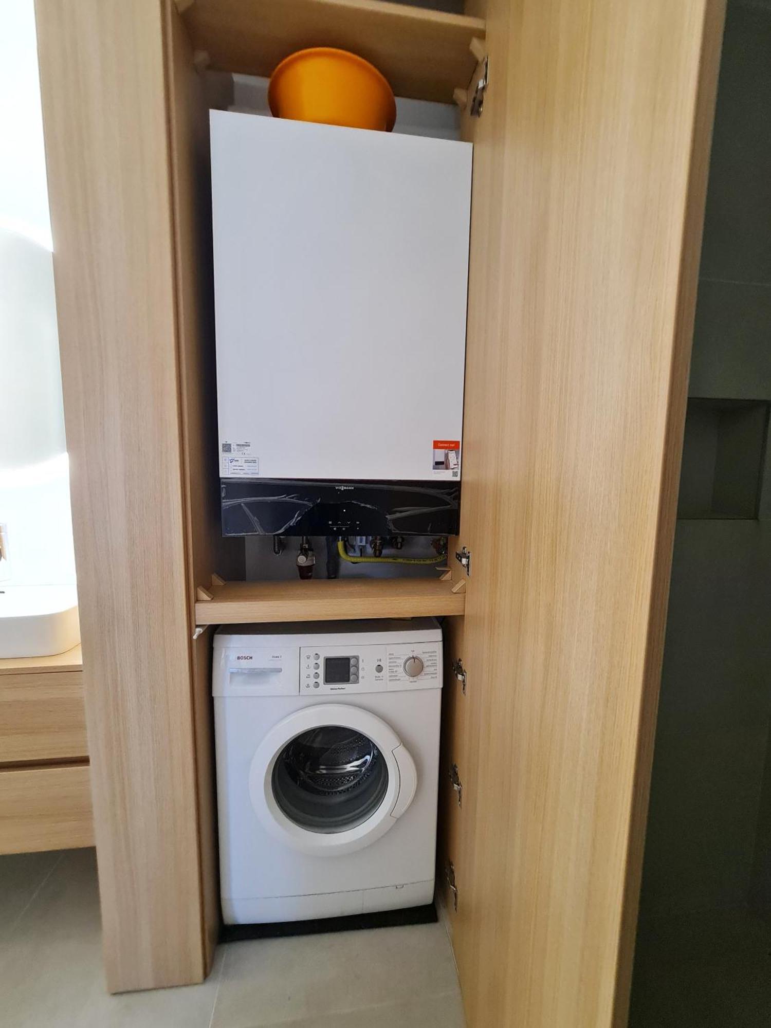 Beautiful New Apt In Old Town Near Train Station - Free Parking Μπρατισλάβα Εξωτερικό φωτογραφία